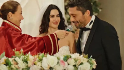 Dizi aşkı gerçek olmuştu! İkiliden aşk pozu geldi