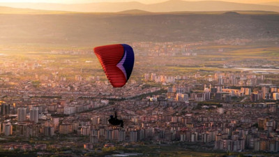 Kayseri'de muhtarlıklar dijitalleşiyor: Mahalle yönetimi bir tık uzağınızda!