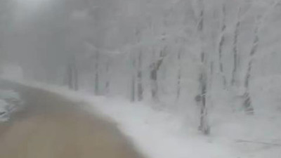 İstanbul'un yüksek kesimlerinde kar yağışı başladı