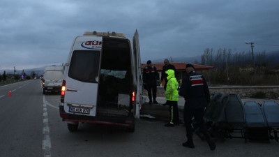 Tokat'ta işçi servisi istinat duvarına çarptı! Çok sayıda yaralı var