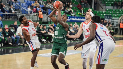 Bahçeşehir Koleji, Darüşşafaka önünde 11 farktan geri döndü