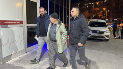 Karısını vuran yaşlı adama dayak. "Bir anda oldu"