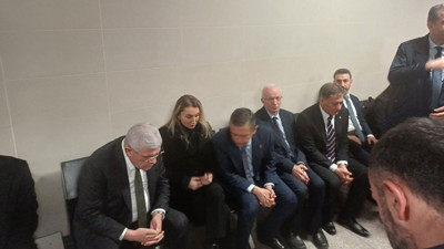 Özgür Özel ve Müsavat Dervişoğlu Çağlayan'da