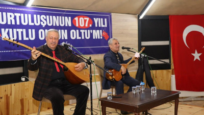 Oltu Kurtuluşu'nun 107. yılı aşıklık geleneğiyle anıldı