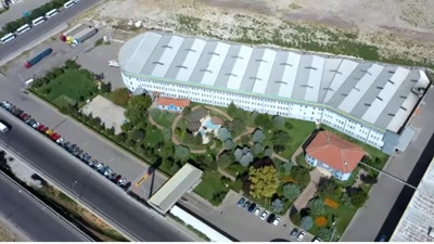 Türk mobilya devi üretimi tamamen durduruyor. Net tarihi açıkladılar. Ünlü popçu firmanın reklam yüzüydü