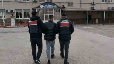 16 yıl hapis cezası vardı! Uyuşturucudan aranan şahıs yakalandı