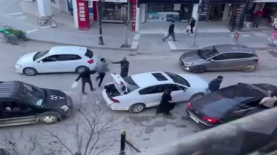 Yol verme meselesinde sopalar çıktı!