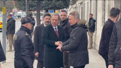 İstanbul Emniyet Müdürü Yıldız'dan Şehzadebaşı Camisi ve Saraçhane Parkı'nda hasar incelemesi