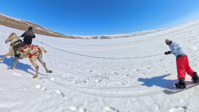 Çıldır Gölü'nde hız ve cesaret! Atlarla Snowboard