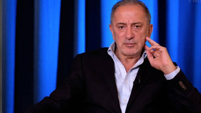 Fatih Altaylı'dan bomba iddia: Kanada’da eylemci gencin pasaportuna el koydular!