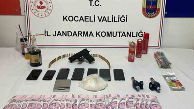 Kocaeli'de uyuşturucu operasyonu! 1 kilo 25 gram metamfetamin ele geçirildi