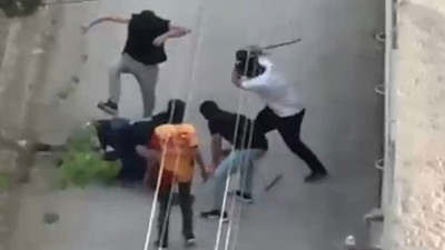 Kar maskeli 5 kişi, 1 kişiyi öldüresiye dövdü! Dehşet anları kamerada