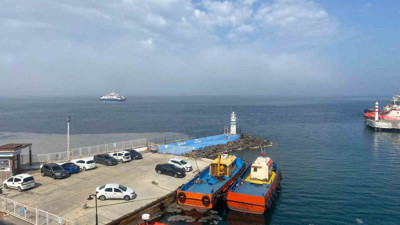 Sabah saatlerinde askıya alınmıştı! Çanakkale Boğazı’nda seferler yeniden başladı