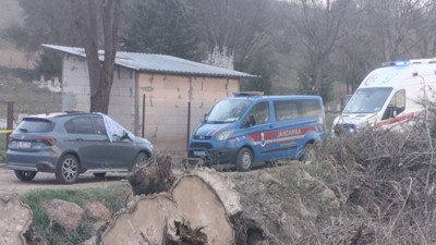 Mezarlık çıkışı amcası tarafından öldürüldü