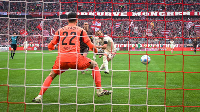Bayern Münih, St. Pauli'yi zar zor yendi