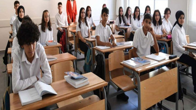 Lise eğitimi 3 yıla mı iniyor! Milli Eğitim Bakanı açıkladı