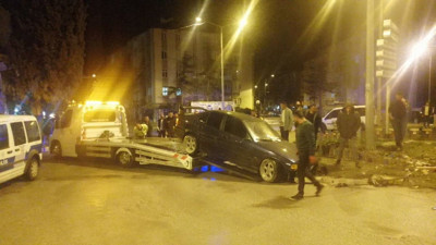 Isparta'da bir sürücü polisten kaçarken kaza yaptı