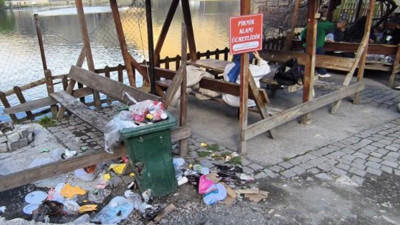 Mesire alanı çöplüğe döndü