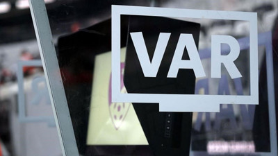 Beşiktaş - Galatasaray derbisinin VAR konuşmaları açıklandı