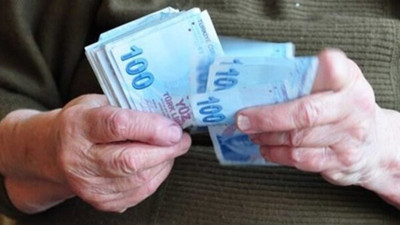 Milyonlarca emekliyi ilgilendiriyor... SGK, bayram ikramiyesi farkları için tarih verdi