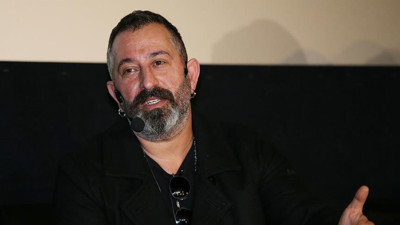 Cem Yılmaz TRT'yi fena köşeye sıkıştırdı! Aybüke Pusat kararı sabrını taşırdı