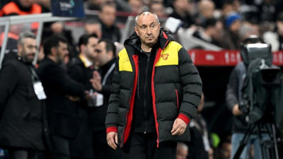 Stoilov "Transfer söylentileri Romulo'nun aklını karıştırdı"