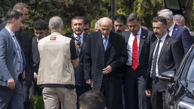 MHP'den Bahçeli'ye özel beste! Şarkı sözleri gündem oldu