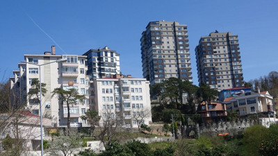 Karadeniz aklı bunun da çözümünü buldu! Görenler gözlerine inanamadı. Evlerine bu yöntemle gidiyorlar