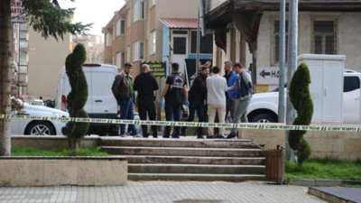 Apartmanda el bombası paniği! Polis ekipleri harekete geçti