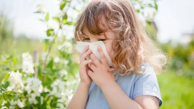Bahar alerjisi mi, soğuk algınlığı mı? Çocuklar tehlikede