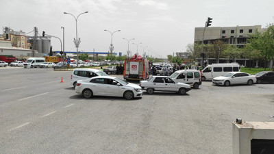 Şanlıurfa’da feci kaza: Otomobiller kafa kafaya çarpıştı: 8 Yaralı