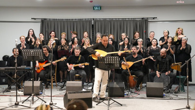 Edip Akbayram, türküleriyle anıldı