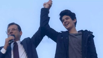 Berkay Gezgin sloganını tekrarladı: Her şeyin çok güzel olacağına inanıyoruz...