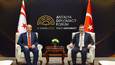 Cumhurbaşkanı Yardımcısı Yılmaz, KKTC Cumhurbaşkanı Tatar ile görüştü
