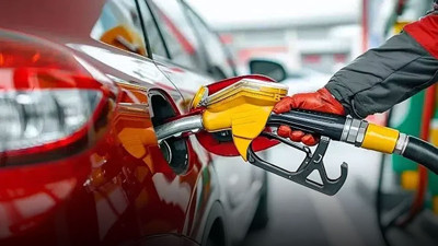 Çifte indirim sevinci kısa sürdü! Benzine dev zam geldi