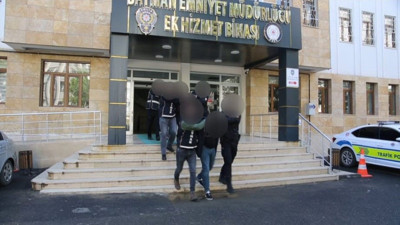 Batman'da marketteki silahlı kavga kamerada