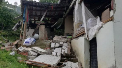 Trabzon'da evde gaz sıkışması sonucu patlama