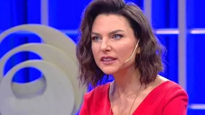 Ece Üner'den 'normal doğum pankartına' sert tepki