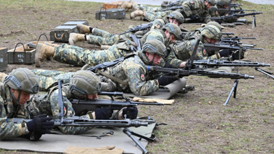 Avusturya zorunlu askerliğin uzatılması gündemde