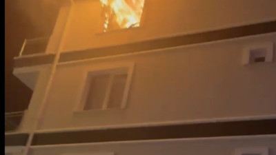 Kırşehir'de 4 katlı binada korkutan yangın