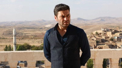 Uzak Şehir'in Cihan'ından nostaljik paylaşım! Takipçilerini eskilere götürdü