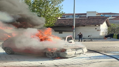 Bakımdan çıktı, aracı cayır cayır yandı!