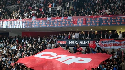 CHP kurultay davası ertelendi