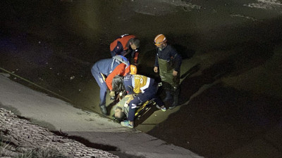 Suyu olmayan Porsuk Çayı'na balıklama atladı! Ağır yaralandı