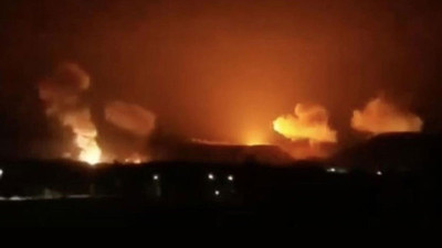 ABD Hava Kuvvetleri Yemen'i vurdu! Husilerin elindeki Ras İsa limanı imha edildi