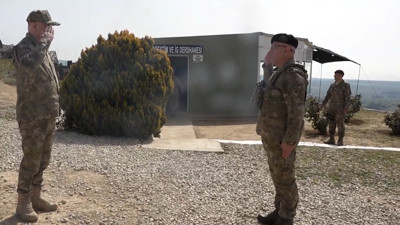 Orgeneral Gürak Komando Alayı’nda inceleme yaptı!