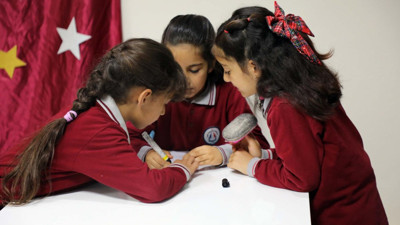 Ağrı’da minik öğrencilerin kitap sevgisi