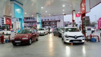 Akaryakıta zam geliyor zam. Bugün paranızı ne altına ne dolara yatırın