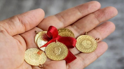 Asgari ücretle alınan çeyrek altın 20 yılda 16’dan 3’e düştü. Altın tüm rekorları parçaladı