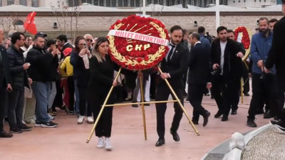 CHP'den 'İmamoğlu' göndermesi! İlk defa çelenk üzeri yazı yazıldı